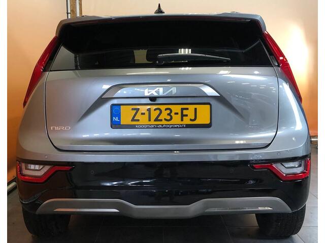 KIA e-Niro EV Edition Advanced 64.8 kWh fabrieksgarantie 4/31 stoelverw | stuurverw | camera | navi