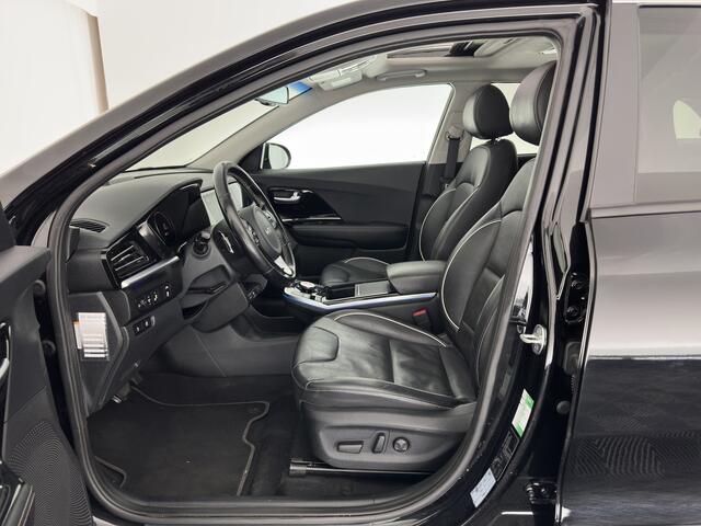 KIA e-Niro ExecutiveLine 64 kWh [ 3-Fase ] (INCL-BTW) Aut. *PANO | LUXURY-LEATHER | JBL-AUDIO | FULL-LED | NAVI-FULLMAP | DAB | ADAPTIVE-CRUISE | CAMERA | MEMORY-PACK | LANE-ASSIST | CCS-FASTLOADER | KEYLESS | DIGI-COCKPIT | 17"ALU*