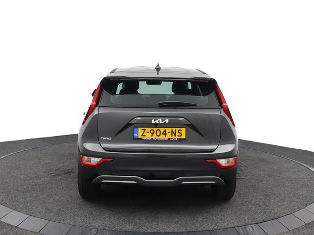 KIA e-Niro EV Light Edition 64.8 kWh - Navigatie - Climate Control - Apple Carplay/Android Auto - Fabrieksgarantie tot 05-2031