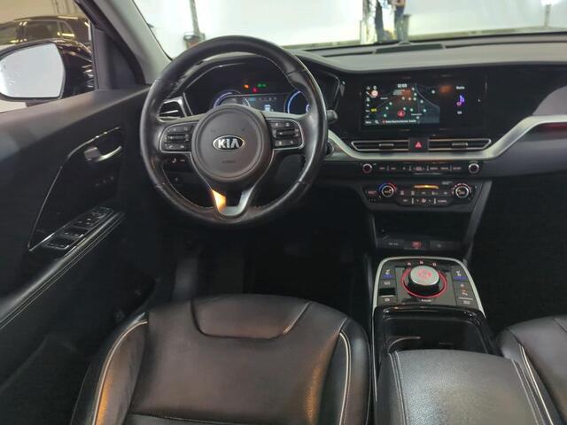 KIA e-Niro EXECUTIVELINE 64KWH 3 FASEN/ACARPLAY/LEER/FABRIEKSGARANTIE