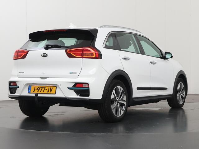 KIA e-Niro DynamicLine 64 kWh | Trekhaak | Adaptieve Cruise Control | Navigatie | Parkeercamera | Climate Control |