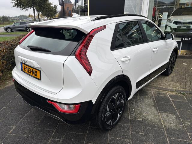 KIA e-Niro EV DynamicLine 64.8 kWh | Eerste Eigenaar | Navigatie | Adaptieve Cruise Control | Half Leder | Parkeersensoren | Enz...