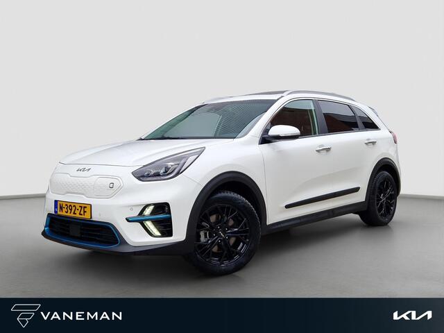 KIA e-Niro ExecutiveLine 64 kWh | 1e Eigenaar | Open Dak | LED | RMC Trekhaak | JBL | Stoelventilatie |