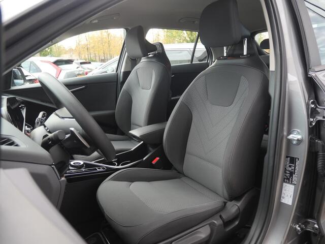KIA e-Niro EV Light Edition 64.8 kWh | Climate Control | Cruise | Camera | Navigatie |