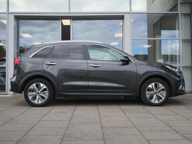 KIA e-Niro DynamicPlusLine 64 kWh | Cruise | Clima | Carplay | Navi | Stoel-stuurverwarming | Schuif-kanteldak |