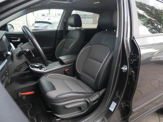 KIA e-Niro DynamicPlusLine 64 kWh | Cruise | Clima | Carplay | Navi | Stoel-stuurverwarming | Schuif-kanteldak |