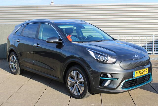 KIA e-Niro ExecutiveLine 64 kWh Leder / Stuur+Stoel Verwarming / Schuifdak / Trekhaak