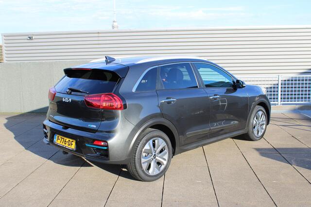 KIA e-Niro ExecutiveLine 64 kWh Leder / Stuur+Stoel Verwarming / Schuifdak / Trekhaak