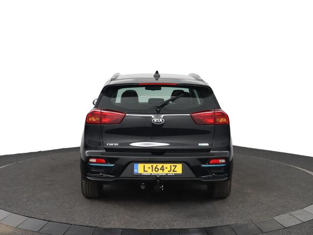 KIA e-Niro DynamicLine 64 kWh Navigatie - Apple carplay/ Android auto - Trekhaak Fabrieksgarantie t/m 082028