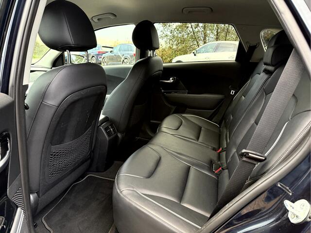 KIA e-Niro ExecutiveLine 64 kWh 3-Fase, Trekhaak, Leer, Camera, Stoel/Stuur Verwarming