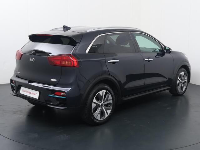 KIA e-Niro ExecutiveLine 64 kWh | SoH 98% | Automaat | Adaptive cruise control | Apple Carplay-Androidauto | Achteruitrijcamera |