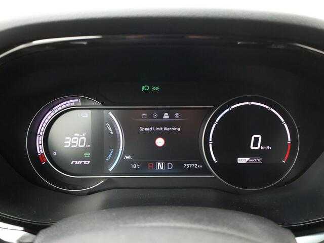 KIA e-Niro ExecutiveLine 64 kWh | SoH 98% | Automaat | Adaptive cruise control | Apple Carplay-Androidauto | Achteruitrijcamera |