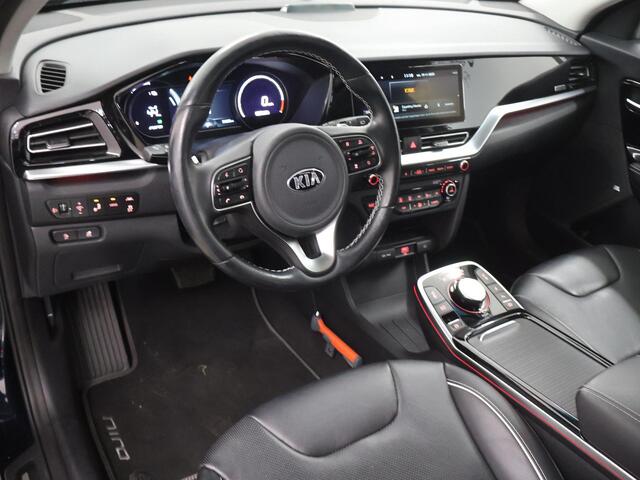 KIA e-Niro DynamicPlusLine 64 kWh | SOH 97% | Panoramadak | Stoel/Stuurwielverwarming | JBL | Adaptieve Cruise Control | Keyless Go | LED Koplampen |