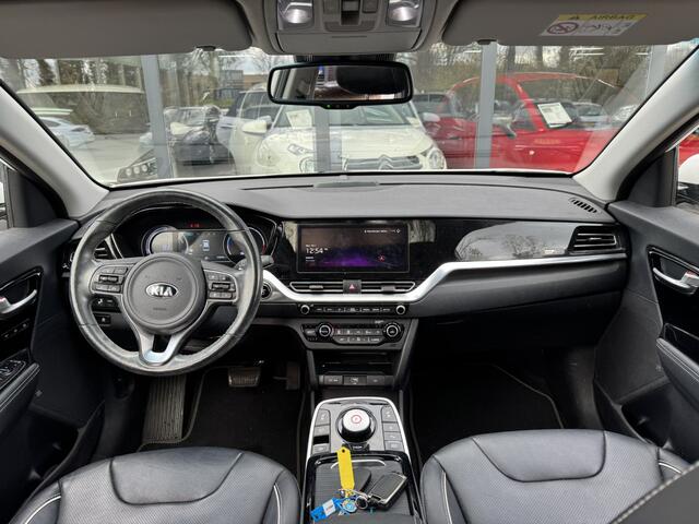 KIA e-Niro ExecutiveLine 64 kWh*AHK*Schuifdak*14793 netto*