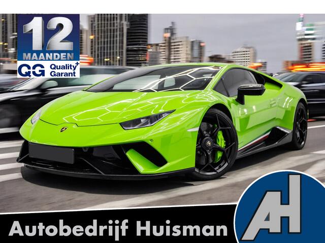 Lamborghini Huracán 5.2 V10 LP640-4 Performante 471kW/640pk DCT7 CARBON BUCKET SEATS + NAVIGATIE + LIFT + KERAMISCHE REMMEN + CENTRE LOCKS + FORGED CARBON INTERIEUR + ACHTERSPOILER + ALA + ALCANTARA + LED VERLICHTING + CAMERA + 20" LM-VELGEN!!