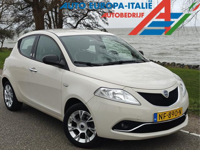 Lancia YPSILON 0.9 TwinAir Opening Edition | Automaat
