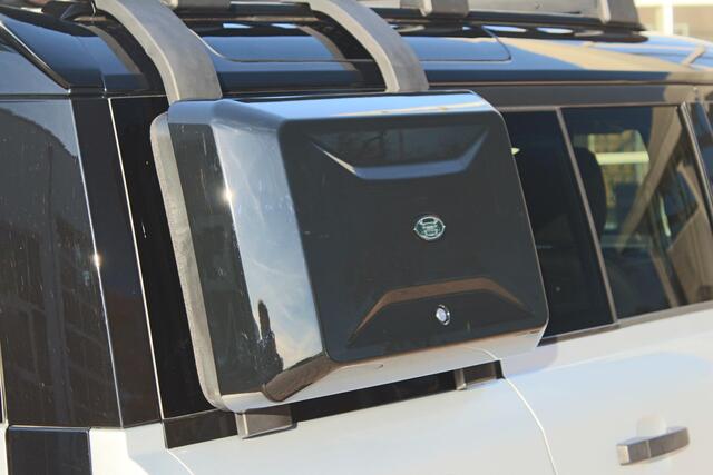 Land Rover DEFENDER D240 110 S 7 Seater Nwp: ¤ 129.487,-