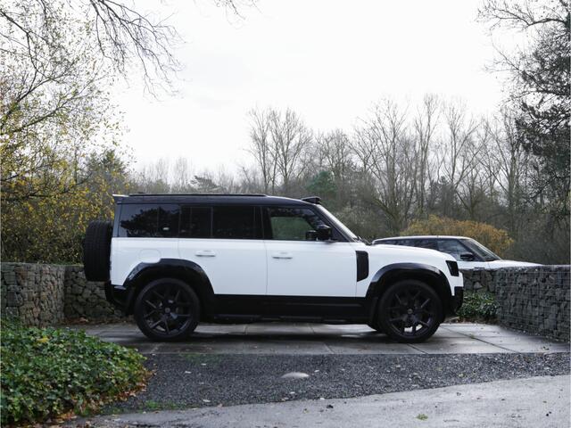 Land Rover DEFENDER 110 3.0 D300 110 SE Urban X-dynamic