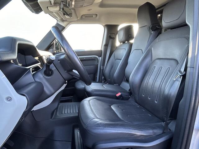 Land Rover DEFENDER 3.0 D250 6-cil. AWD 110 HSE - Commercial | Grijs kenteken - Prijs is excl. BTW | 22" velgen | Elektr. trekhaak tot 3.500kg |