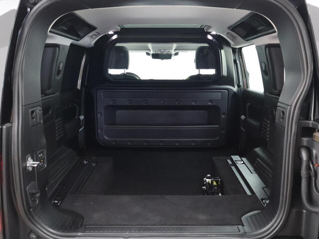 Land Rover DEFENDER 2.0 D240 110 GRIJS KENTEKEN + PANORAMADAK | 360 CAMERA | WEGKL. TREKHAAK | MERIDIAN | LUCHTVERING