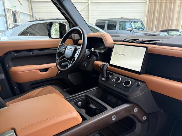 Land Rover DEFENDER 130 3.0 P400 130 X | 8 Pers | Meridian | Panorama | HUD | Clearsight spiegel | Matrix LED