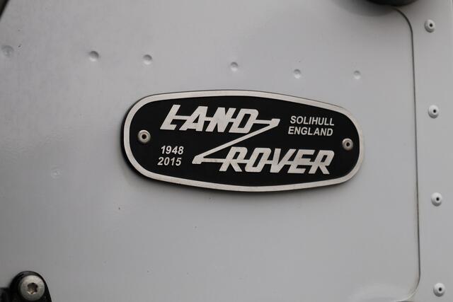 Land Rover DEFENDER 2.2 D SW 90 Adventure Limited Edition | LED KOPLAMPEN | UNIEKE BODEMBESCHERMINGSPLATEN AF FABRIEK | YULONG WHITE PREMIUM METALLIC | BTW VRIJ |