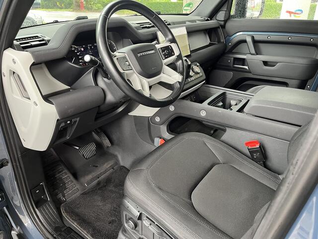 Land Rover DEFENDER Hard Top 3.0 D250 110 MHEV Grijs Kent EX BTW Trekhaak Camer