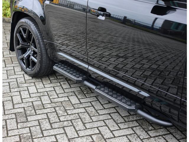 Land Rover DEFENDER P400e 110 X-Dynamic HSE | Urban - Pano - Trekhaak - HUD