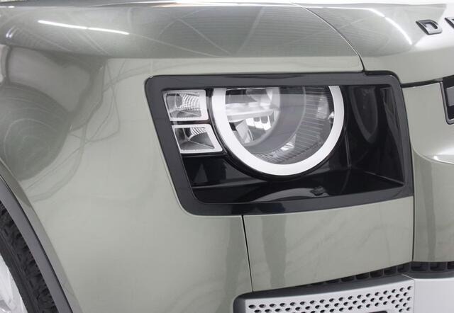 Land Rover DEFENDER Hard Top 3.0 D250 110 MHEV S Grijs Kenteken LED Navi Trekhaak Surround View Leder