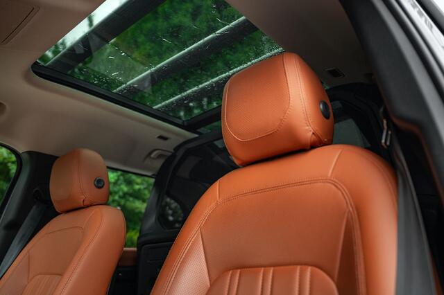 Land Rover DEFENDER 3.0 P400 110 MHEV S | Camera | Pano | Mederian | NL Auto