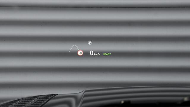 Land Rover DEFENDER 110 P300e 110 X-Dynamic SE | Head-up | Stoelventilatie | Meridian | Panoramadak | Trekhaak