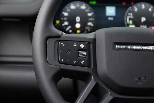 Land Rover DEFENDER 110 2.0 P300e 110 SE