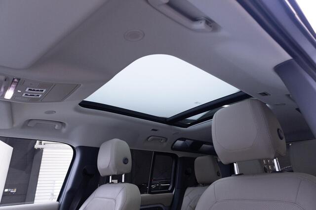 Land Rover DEFENDER 110 2.0 P400e 110 S | Cold Climate Pack | Panoramadak |