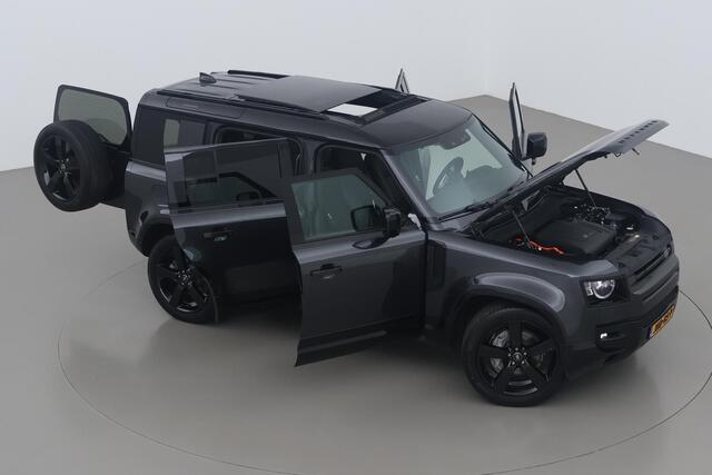 Land Rover DEFENDER P300e 110 X-Dynamic HSE | 6P | Black Pack | Panoramadak | ACC | 22 Inch | Trekhaak | Stoel+Stuurverwarming