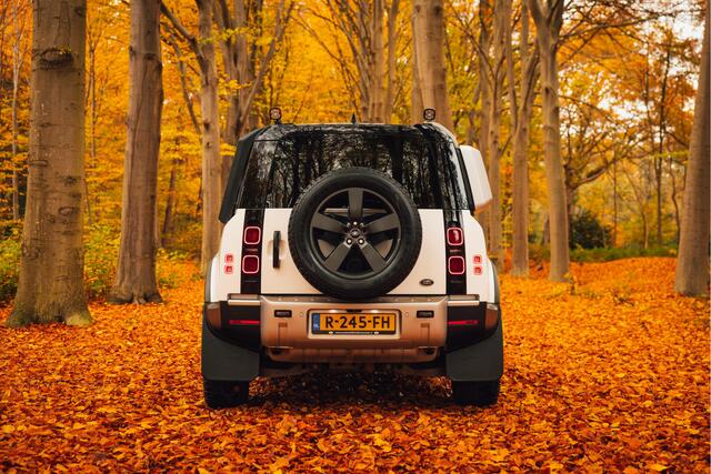 Land Rover DEFENDER 110 2.0 P400e 110 SE