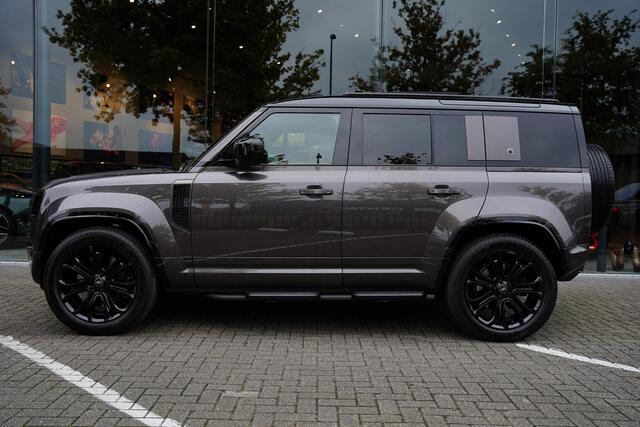 Land Rover DEFENDER 110 P 635 V 8 Octa By Lamborghini VAN GRIJS Kenteken