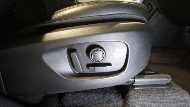 Land Rover DISCOVERY SPORT 2.0 Si4 Anniversary | Panoramadak | Trekhaak | 19 inch