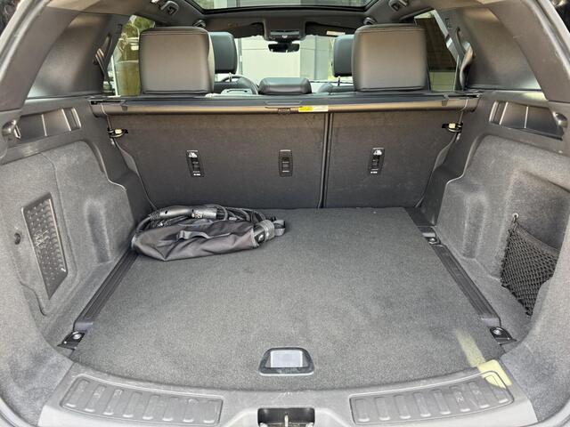 Land Rover DISCOVERY SPORT P270e R-Dynamic SE