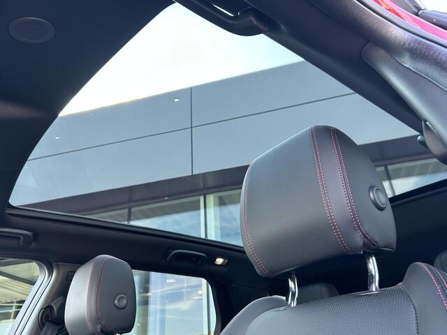Land Rover DISCOVERY SPORT P300e 1.5 309pk AWD R-Dynamic S | Panoramadak | Stoelverwarming | Afn. trekhaak tot 1.600kg |