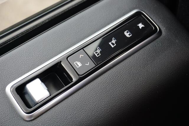 Land Rover RANGE ROVER 2.0 P400e Vogue l Pano | Meridian | Stoelventilatie | Virtual Cockpit | Koelkast | Lucht l