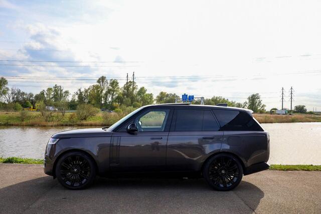 Land Rover RANGE ROVER P460e Autobiography NIEUW | Black pack | Trekhaak | Panoramadak | 23'' Inch