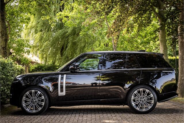 Land Rover RANGE ROVER 4.4 P530 Autobiography Koelbox 23" Trekhaak Massage