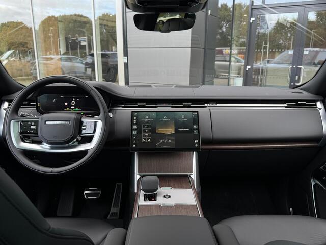 Land Rover RANGE ROVER P460e SE PHEV | 4 Wheel Steering | Soft Close | 22''