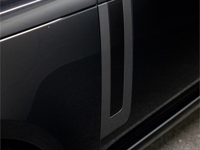 Land Rover RANGE ROVER 3.0 P460e HSE PHEV | Trekhaak| 360° | 4-wiel besturing | ACC | Massage | Pano | Softclose |