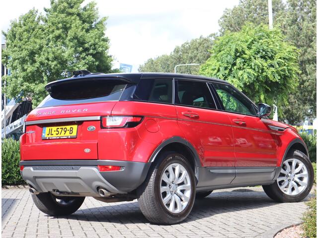 Land Rover RANGE ROVER EVOQUE 2.0 eD4 Urban Series SE / Panoramadak / Trekhaak
