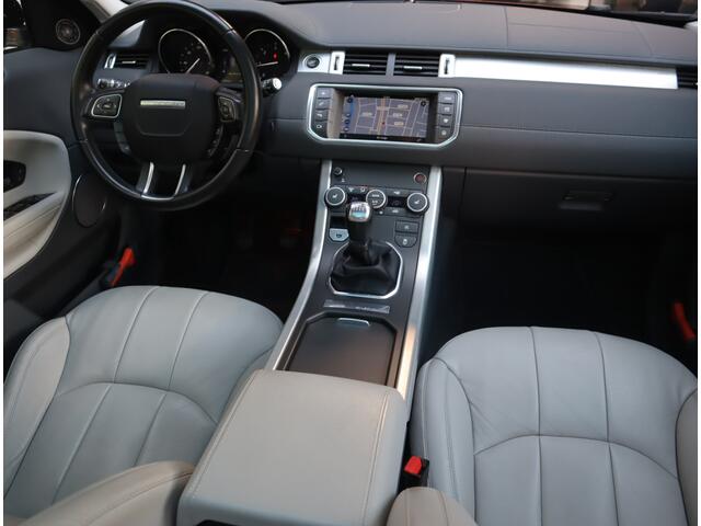 Land Rover RANGE ROVER EVOQUE 2.0 eD4 Urban Series SE / Panoramadak / Trekhaak