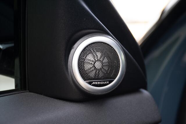 Land Rover RANGE ROVER EVOQUE 1.5 P300e PHEV AWD Dynamic HSE Facelift l Black Pack l Pano dak l l Adapt. Cruise l 20" l Carplay