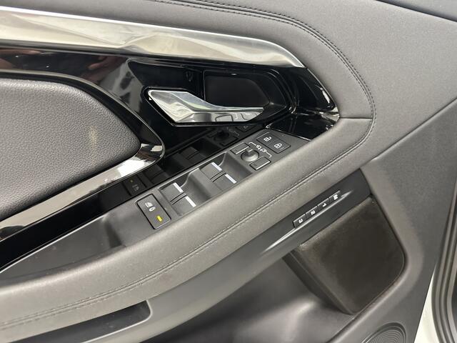 Land Rover RANGE ROVER EVOQUE 1.5 P300e AWD R-Dynamic SE | Black Line | Meridian | 20'' |