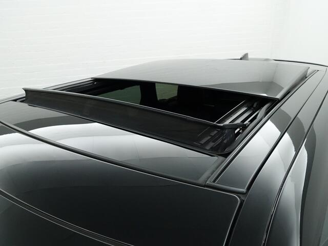 Land Rover RANGE ROVER SPORT 2.0 P400e Autobiography Dynamic Aut- Two Tone, Panodak, Head Up, Memory, Meridian Audio, Stuur/Stoelverwarming