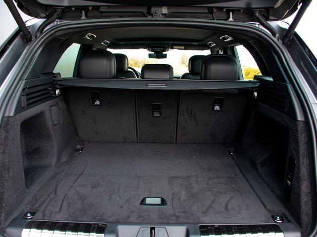 Land Rover RANGE ROVER SPORT 3.0 P460e Dynamic HSE PHEV l Stoelventilatie l Meridian 3D Sound l Soft Close l Head-Up l Blackpack l 22" Inch
